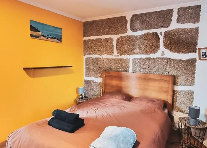 Quinta Sarnadela - Spacious 3 Bedroom House With Mountain View *